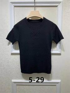 Chanel Women's T-shirts 105